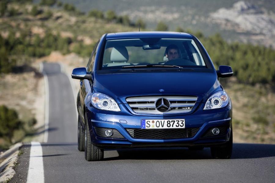  Mercedes-Benz B-Class 2009 года  (фото 6 из 86)